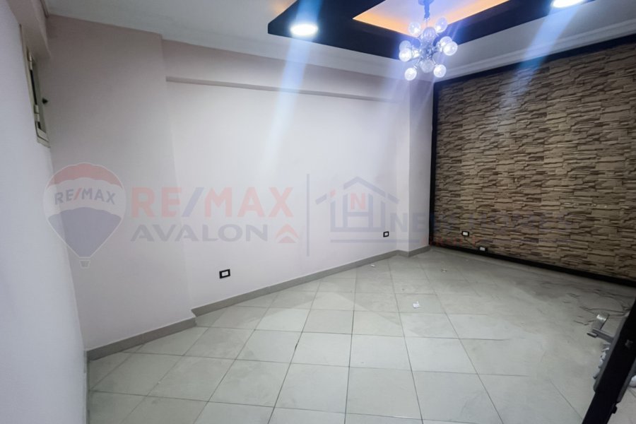 Apartment for sale 125 m Sidi beshr (El Tfola saeeda St.)