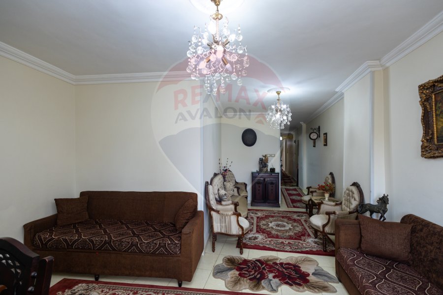 Apartment for sale 145 m Montazah (Al-Malik Hafny St.)