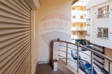 Apartment for sale 210 m Kafr Abdo (Sakinah bant Elhussin st.)