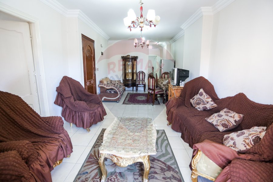 Apartment for sale 125 m Cleopatra (Masjid Al-Obaisi St., off Al-Deir Street)