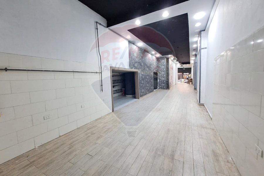 Shop for sale 110 m Miami (Al-Essawy main st.)
