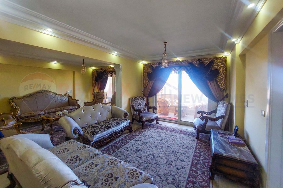 Apartment for rent 283 m in New Smouha (Smouha Entrance Compound - next to Al Ittihad Alex Club)