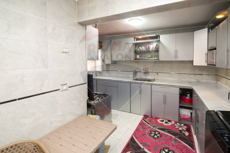Apartment for sale 248 m Al Saraya (Abdel Salam Aref Street)