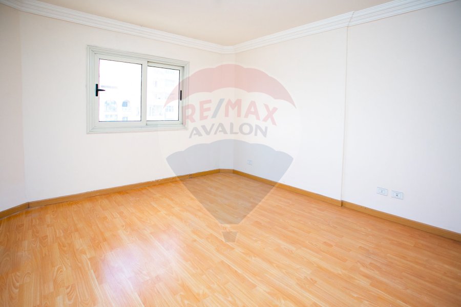 Apartment for sale 225 m Smouha - ( Fawzi Moaz St )