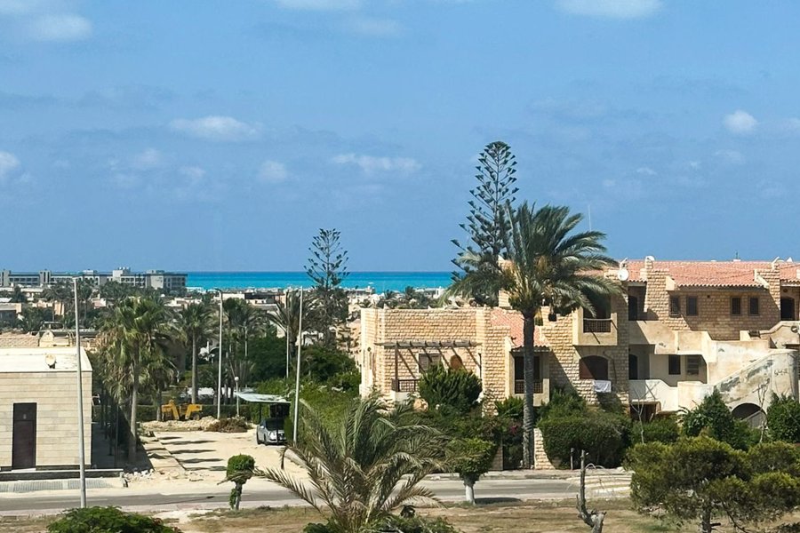 شاليه علوي للبيع (مارينا 4)