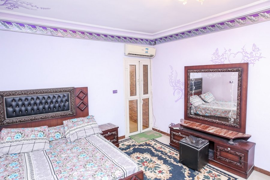 Furnitued Apartment for rent 140m (Next To the Spanish Embassy-Fouad St.