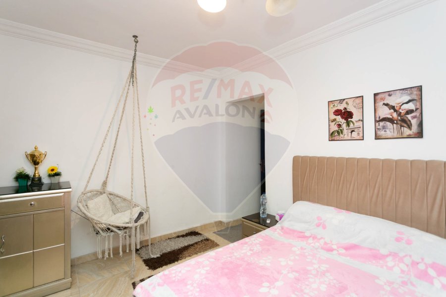 Apartment for sale 85 m Sidi Bishr (Behind the electricity co)