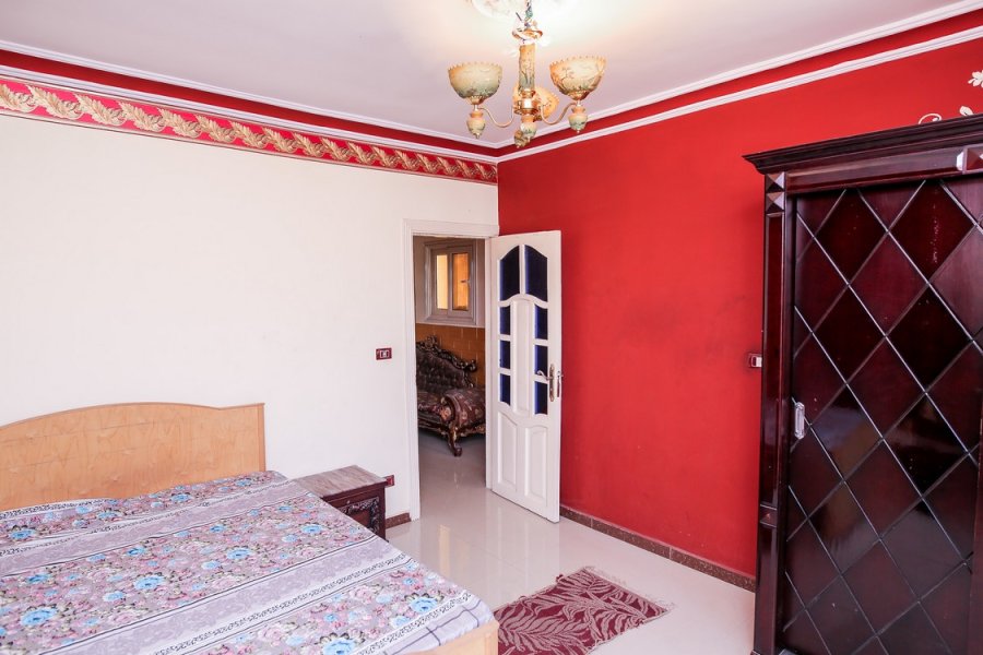 Furnitued Apartment for rent 140m (Next To the Spanish Embassy-Fouad St.