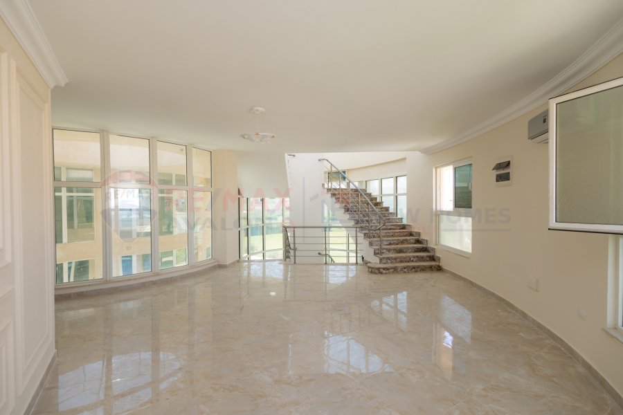 Palace for sale (Marseilia Beach 4 - Sidi Abddelrahman) 1,300 m