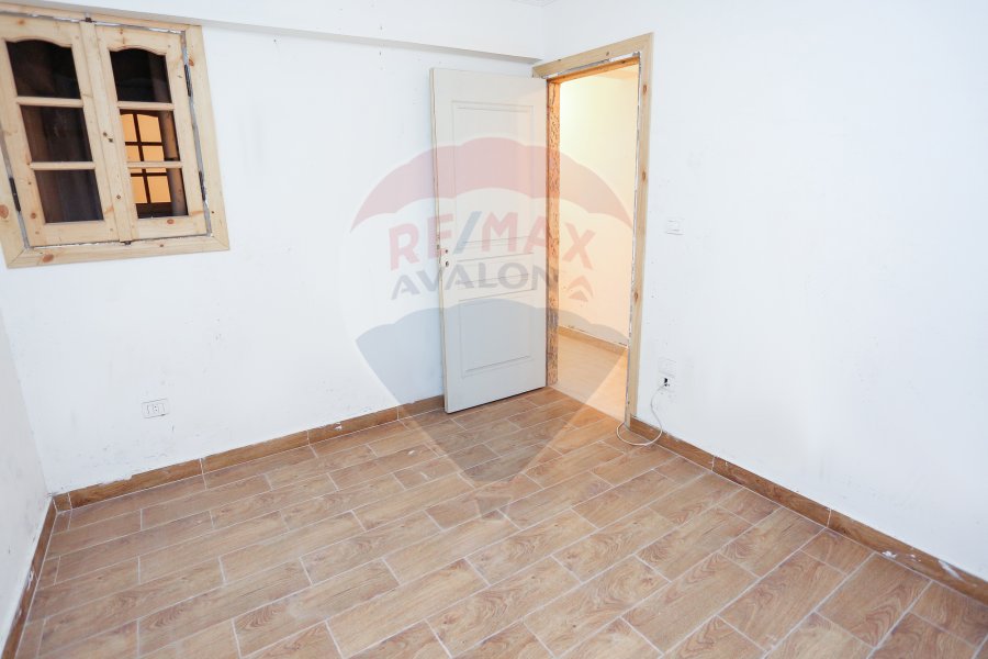 Apartment for sale 160 m Sidi Gaber (Gaber Mobarak St)