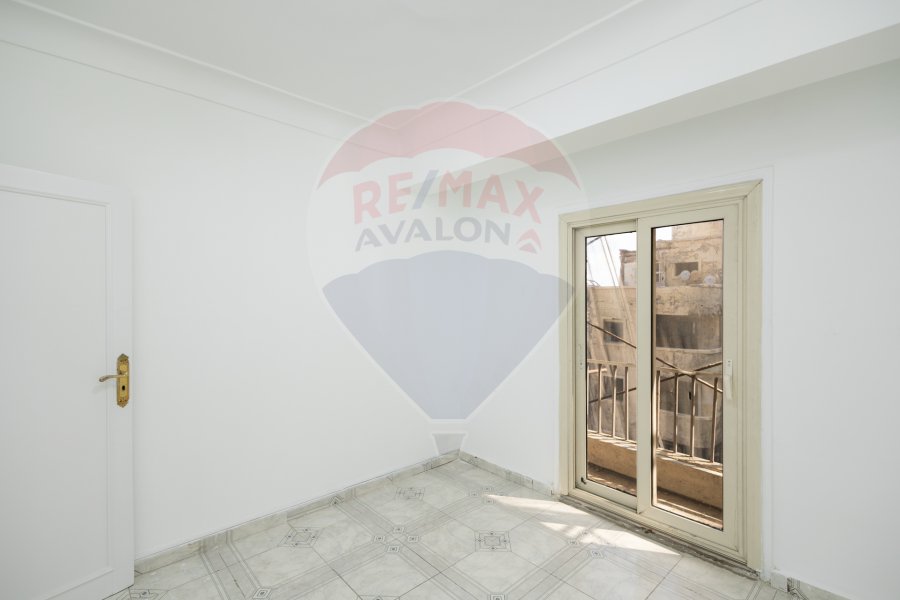 Apartment for sale 110 m Sidi Bishr (Beside El Mahrousa Tunnel)