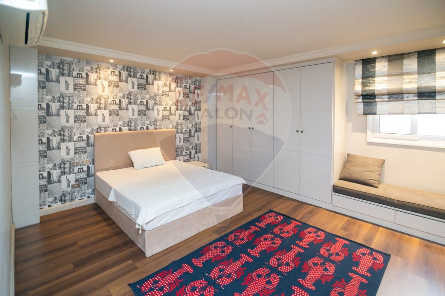 Apartment for sale 335 m San Stefano (steps from the sea - Brand Building)