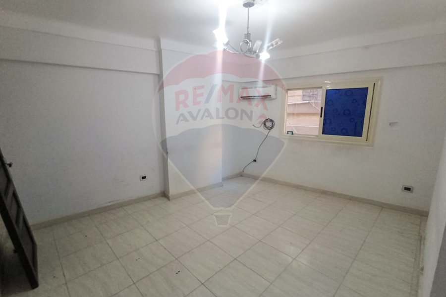 Apartment for sale 165 m Sidi Bishr Tram (directly on the tram)