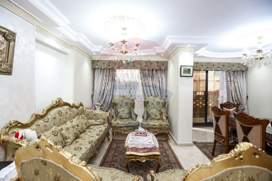 Apartment For Sale 200 m Elsaraya (Steps From Khaled Ebn Elwaleid St.)