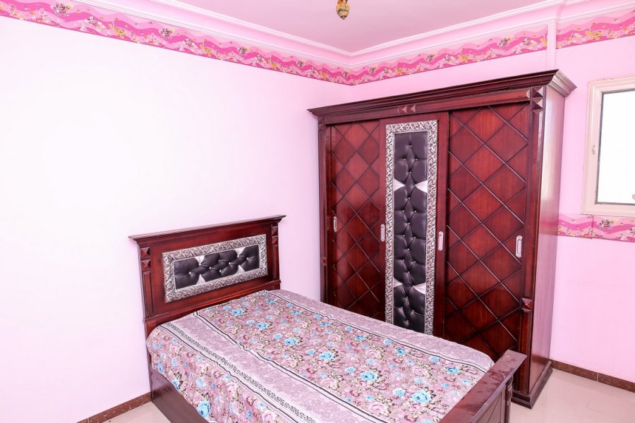 Furnitued Apartment for rent 140m (Next To the Spanish Embassy-Fouad St.