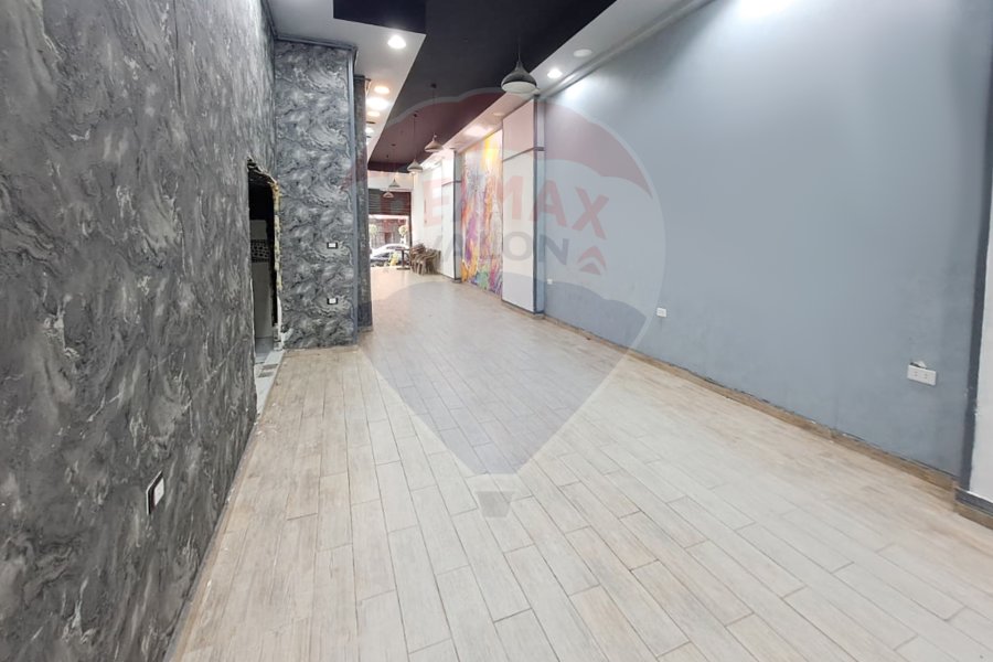 Shop for sale 110 m Miami (Al-Essawy main st.)