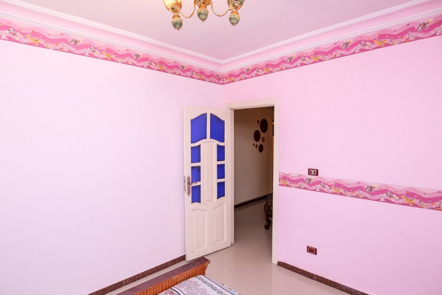 Furnitued Apartment for rent 140m (Next To the Spanish Embassy-Fouad St.