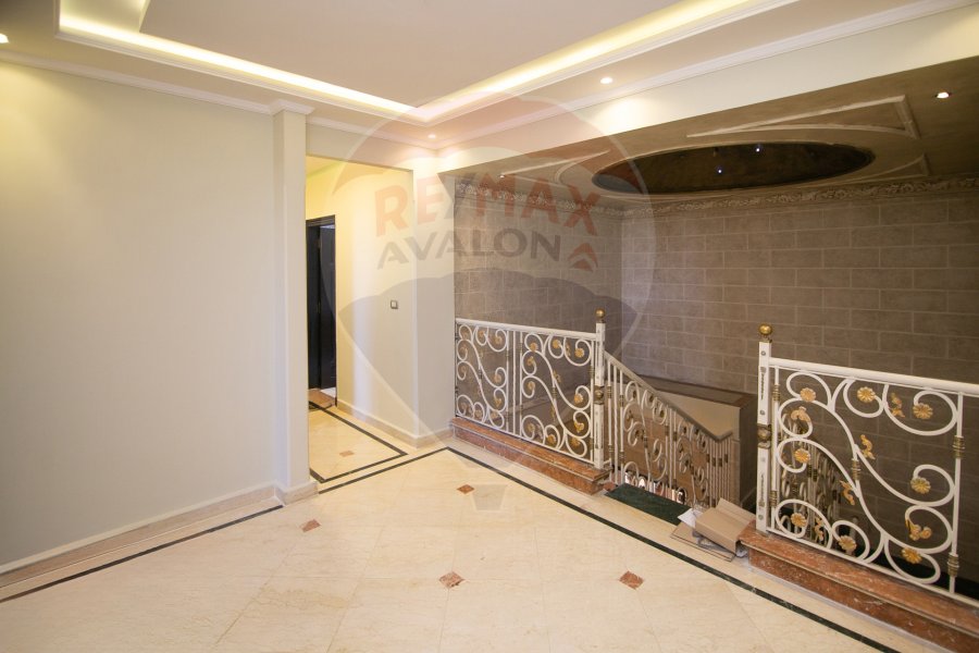 Duplex Apartment for sale 650 m Louran (Abdelslam Aref St.)