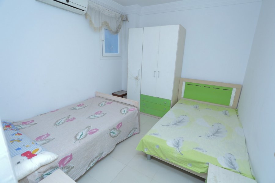 شقة للبيع 225م السرايا-على البحر مباشرة