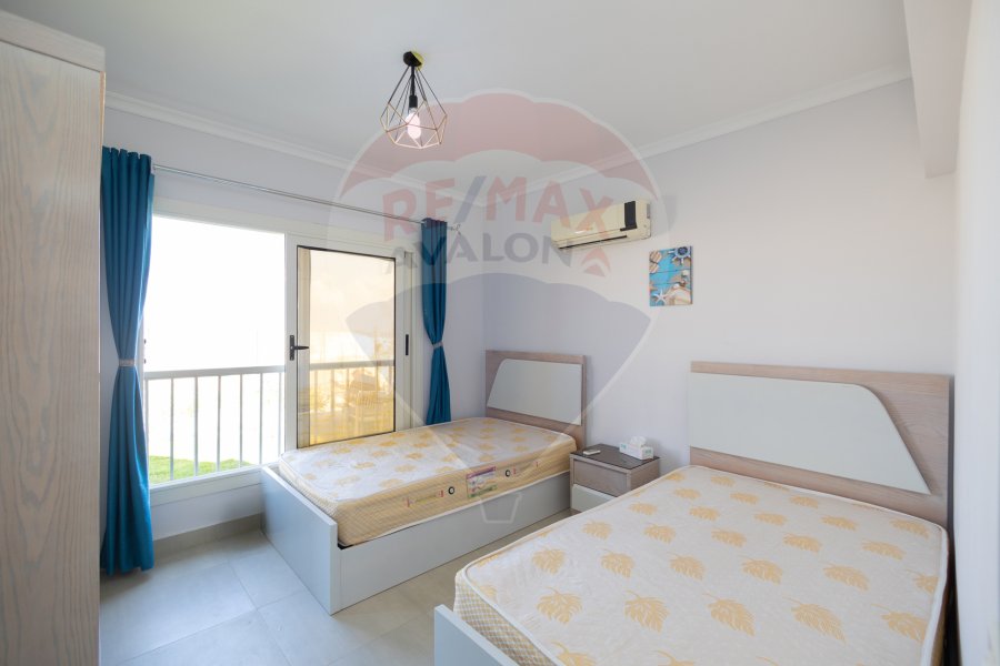 Furnished Ground Chalet for sale (Sea View - Ras Al-Hikma) 120 m