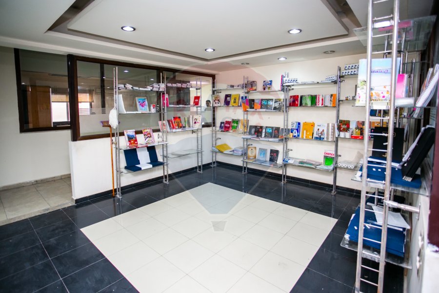 Administrative unit for rent 430 m El Nozha Airport Road (Elthaghr towers)
