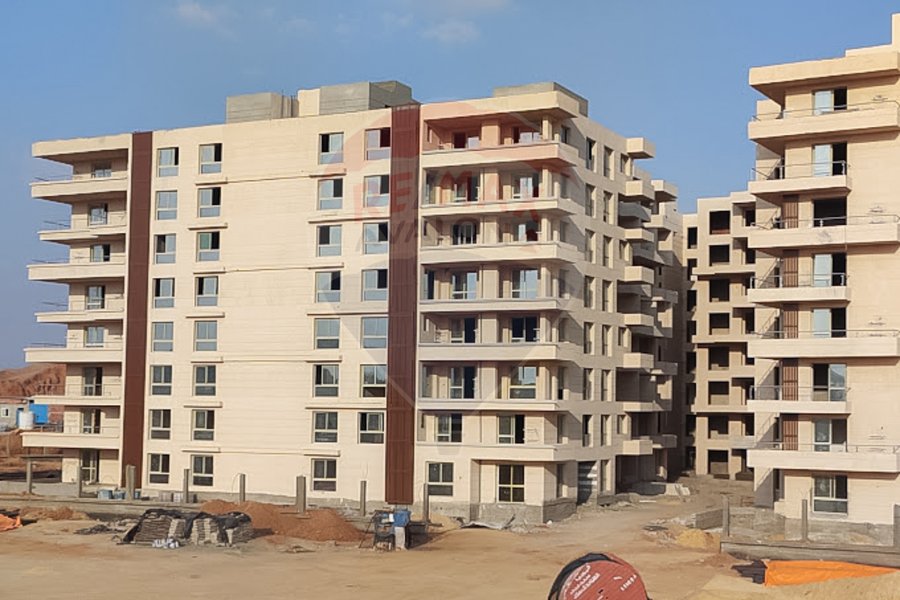 Ground apartment with garden for sale 76 m Administrative Capital (De joia)