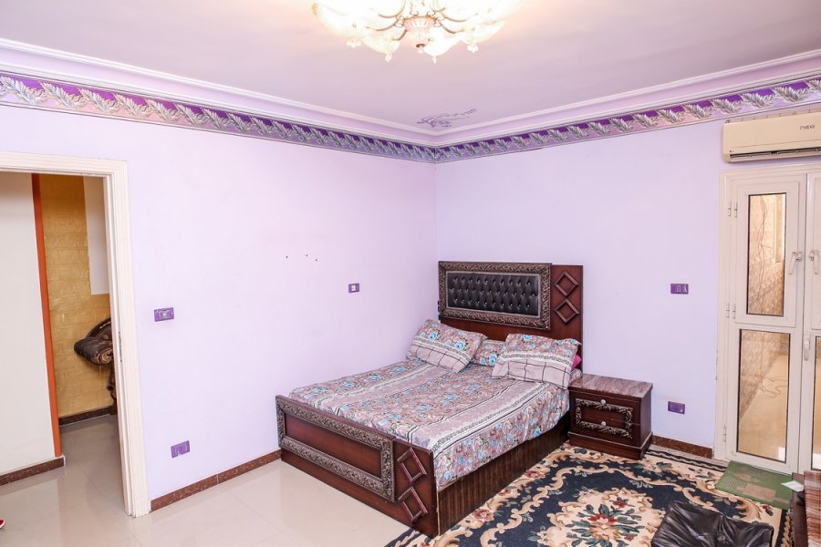Furnitued Apartment for rent 140m (Next To the Spanish Embassy-Fouad St.