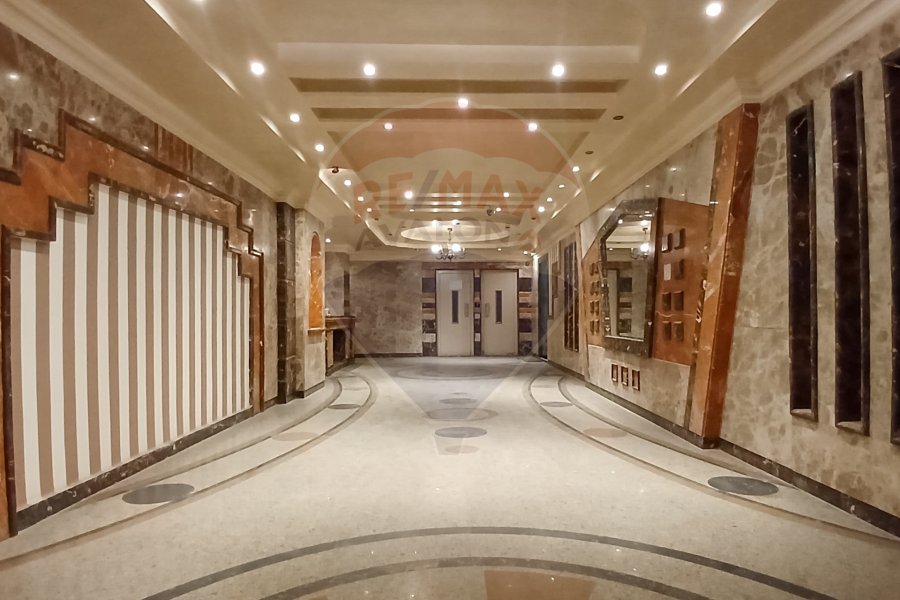 Administrative apartment for sale 120 m Glem (Mostafa Maher St.)