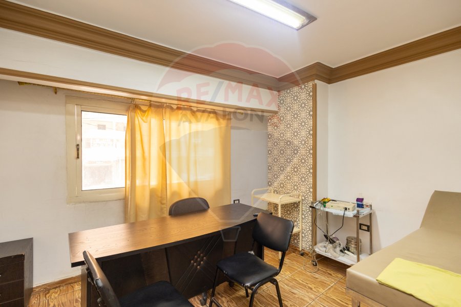 Administrative Unit for sale 220 m Sidi Bishr (Mohamed Naguib St.)