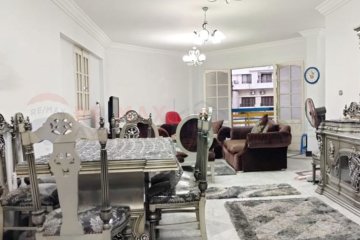 شقة للإيجار المفروش 200 م المندره (بجوار الشيراتون)