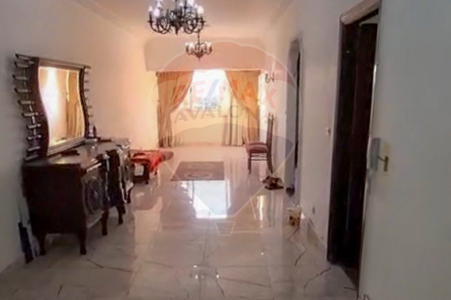 Apartment for sale 135 m Smouha (Tutankhamun Street)