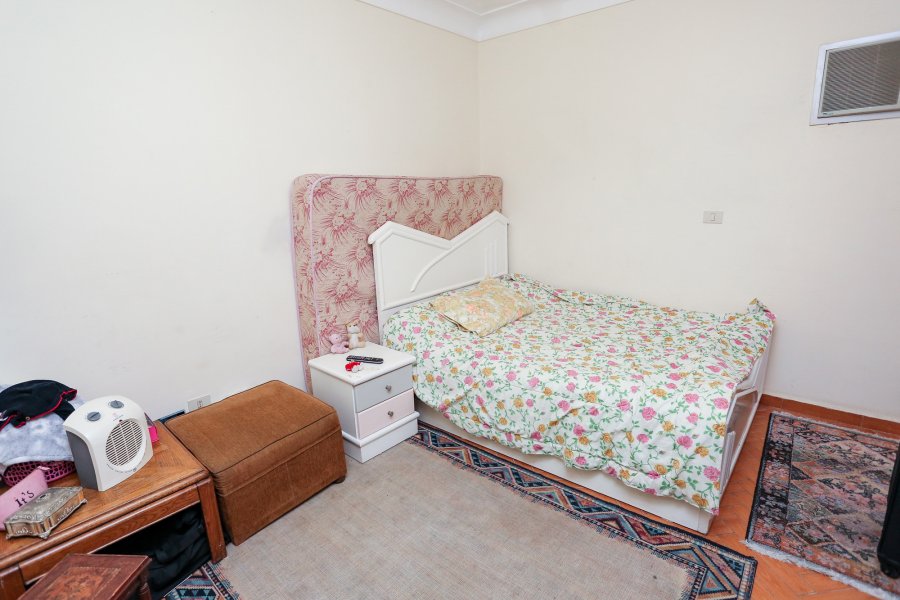 Apartment for sale 165 m Smouha ( Tot Ankh Amon St. )