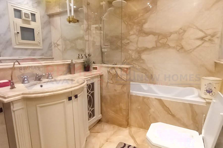 Apartment for sale 270 m Smouha (First Albert St.)