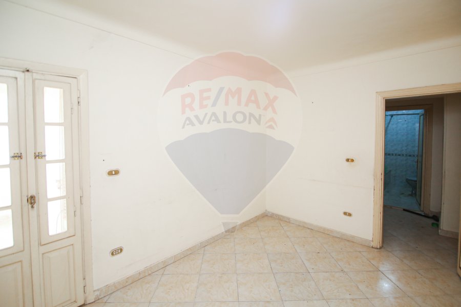 Apartment for rent 150 m Miami (Branched from El-Isawy St)