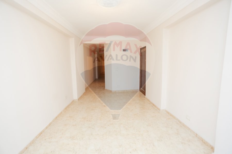 Apartment for rent 160 m Fleming ( Ahmed Tawfiq St.)