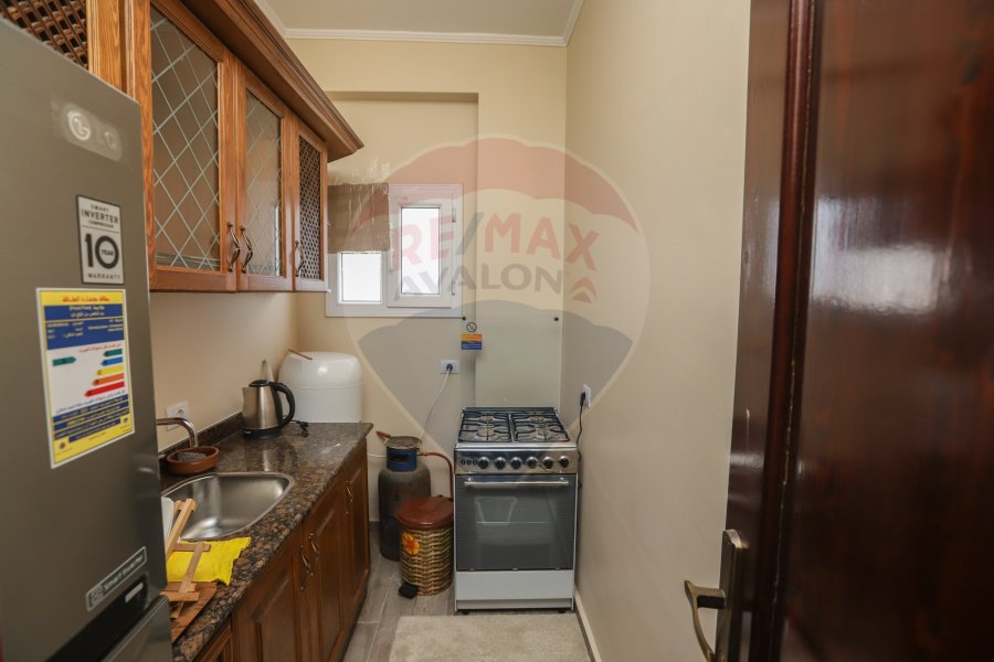Apartment without Furniture for Rent 900 m King Marriott (Taksem El Gamarek)