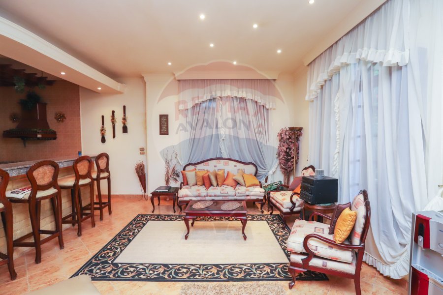 Furnished villa for rent 1,200 m King Mariot (next to Africana Hotel)