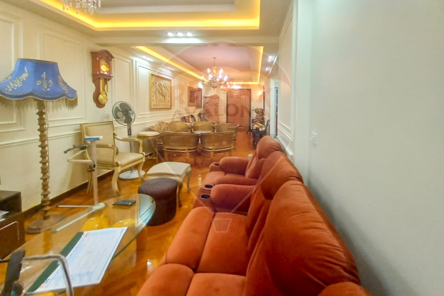 Apartment for sale 150 m Roushdy (Abu Qir st. directly)