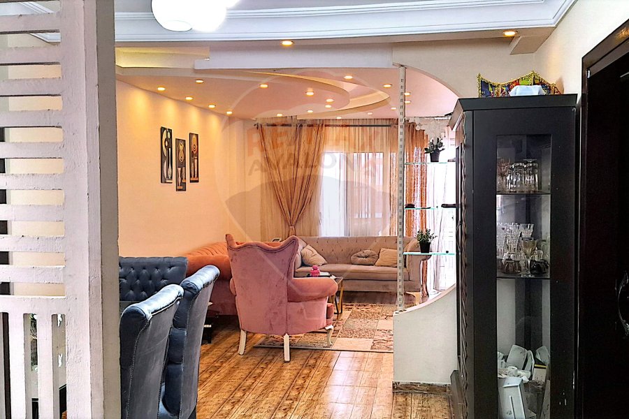 partment for sale 125 m Stanley (near Fathallah Stanley)