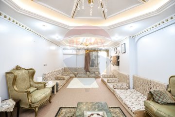 Apartment for sale 155 m Smouha (50's St.- Branshed from Moustafa Kamel St)