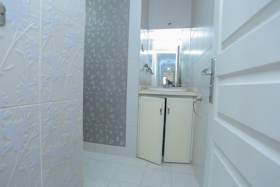 شقة للبيع 170م سموحة (ش مصطفى كامل الرئيسى)