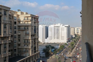 شقة للبيع 270 م  سموحة (ش فوزي معاذ مباشره)