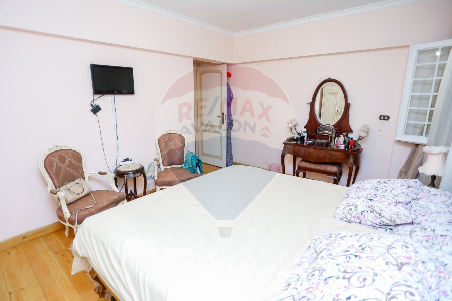 Apartment For Sale 160 m Smouha ( Golden Square )