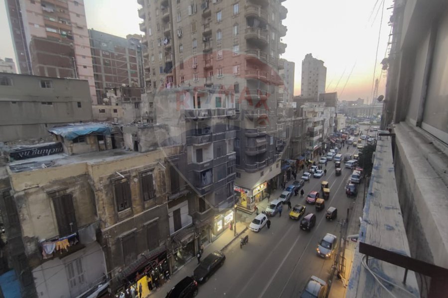 Apartment for sale 85 m Moharam Bey (directly on the tram)