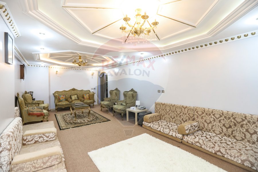 Apartment for sale 155 m Smouha (50's St.- Branshed from Moustafa Kamel St)
