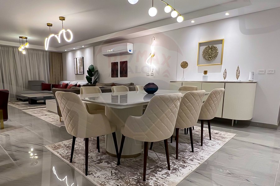 اول مبني طبي كامل في الاسكندرية بكمباوند العروبة سكاي لاين متاح عيادات بتسهيلات فى السداد
