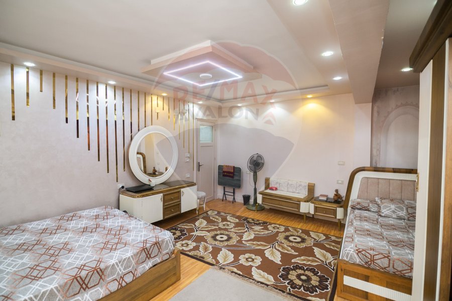Apartment for sale 248 m Al Saraya (Abdel Salam Aref Street)