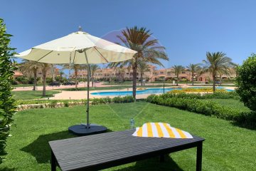 Ground chalet + Garden for Sale north coast (La Vista Bay)