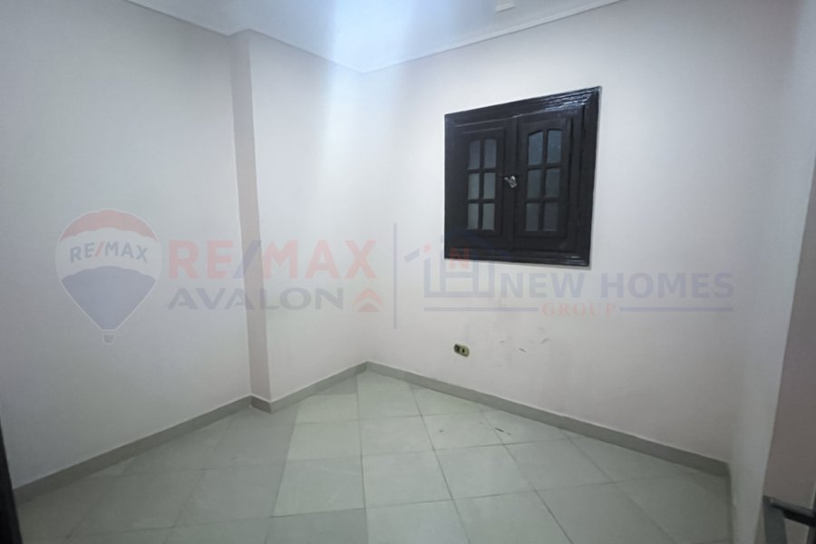 Apartment for sale 125 m Sidi beshr (El Tfola saeeda St.)
