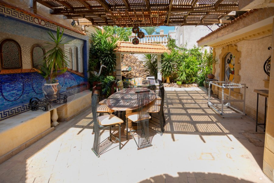 Villa for sale 600 m Al-Maamoura Al-shatea (in front of the commercial market)